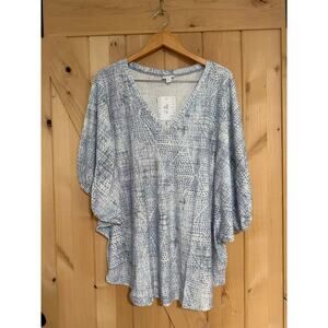 LulaRoe | Blue Print Renee V Neck Balloon Short Sleeve Top NWT | Size 2XL